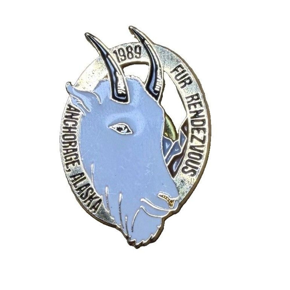 Vtg 1989 Fur Rondy Rendezvous Anchorage Alaska Mountain Goat Enamel Lapel Pin
